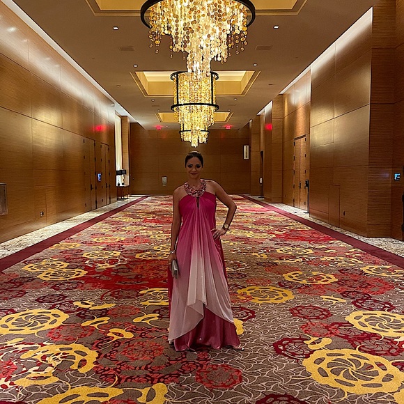 Meet your Posher, Andreea - Picture 4 of 4